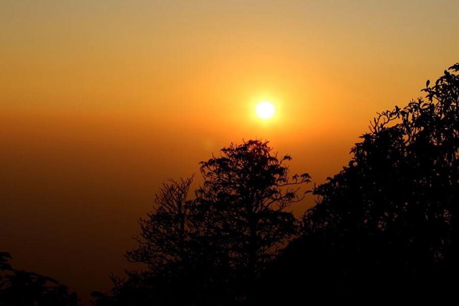 Earls Court Nainital