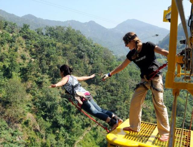 Bungee Jumping Activities