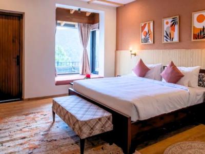 Buransh Room