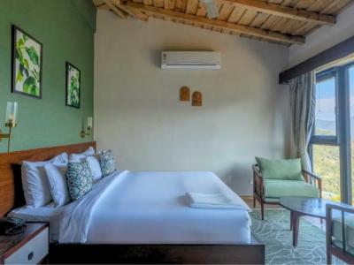 Sage Room