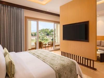 Lakeview Suite
