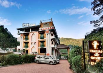 Tiaraa Lite Ganges Retreat